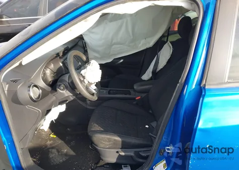 2023 Nissan Kicks Sv Xtronic Cvt из США, поврежденный, VIN 3N1CP5CV7PL487582